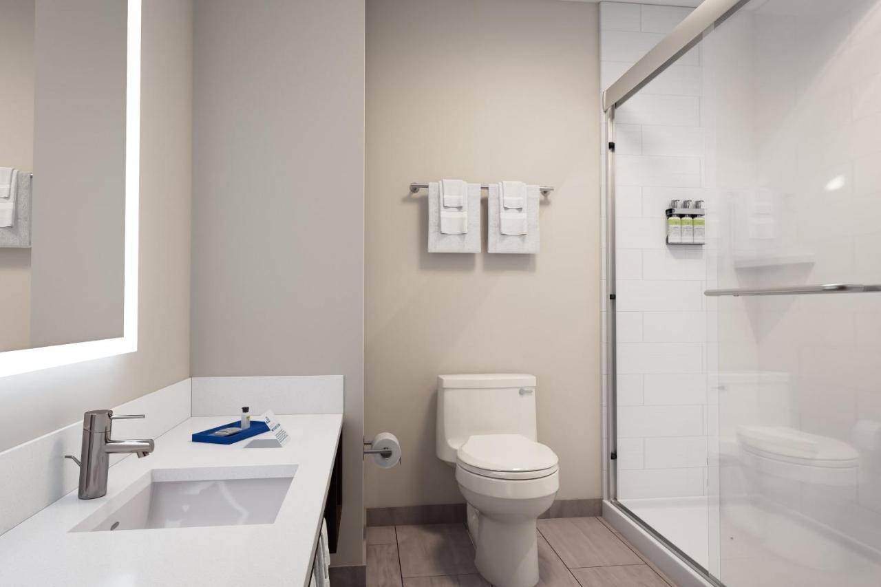 Holiday Inn Express & Suites - Springdale - Fayetteville Area Екстериор снимка