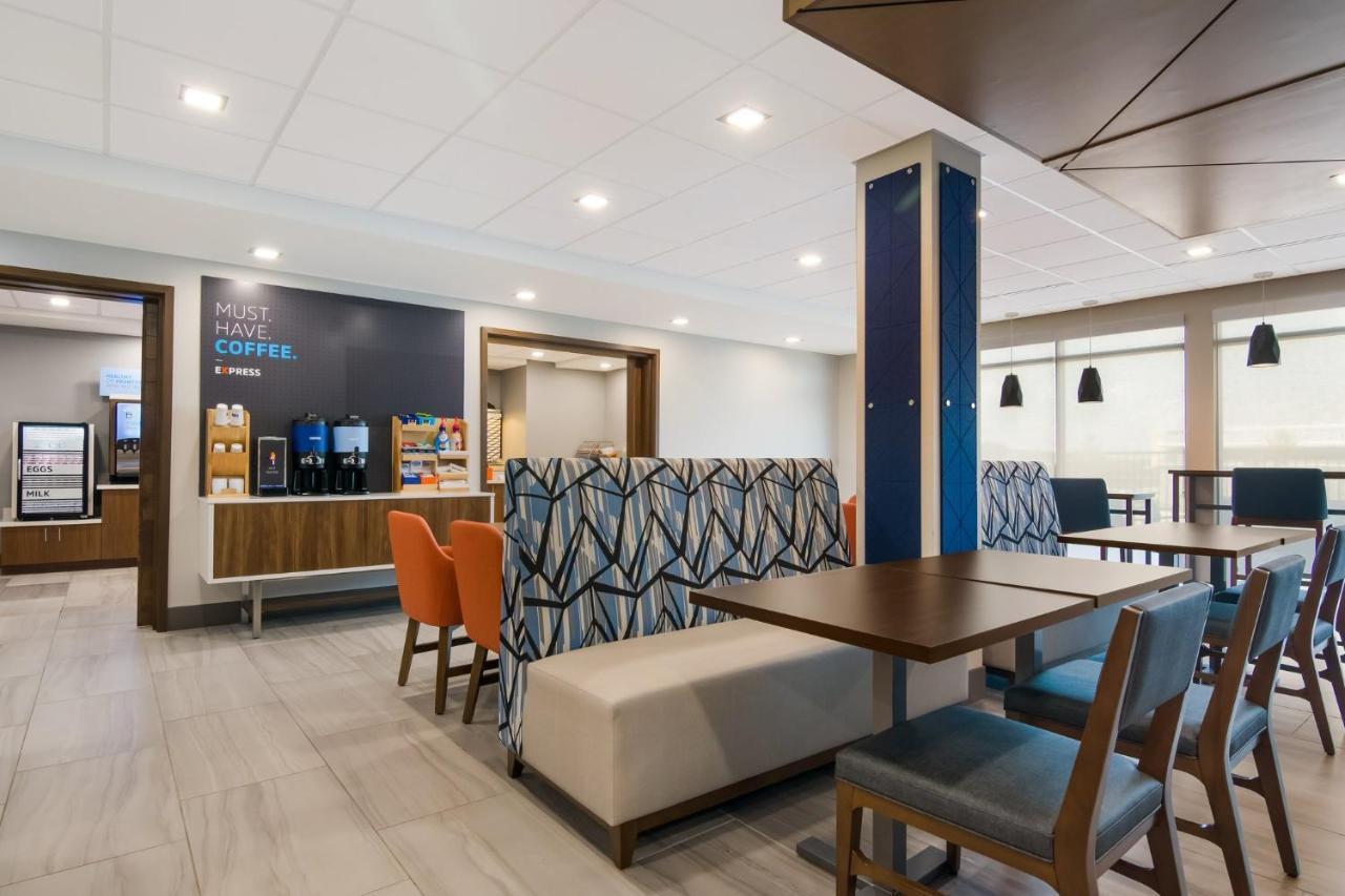 Holiday Inn Express & Suites - Springdale - Fayetteville Area Екстериор снимка